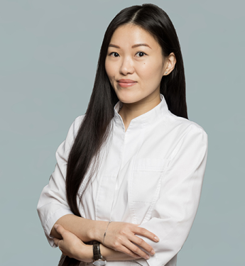 Евгения Пак